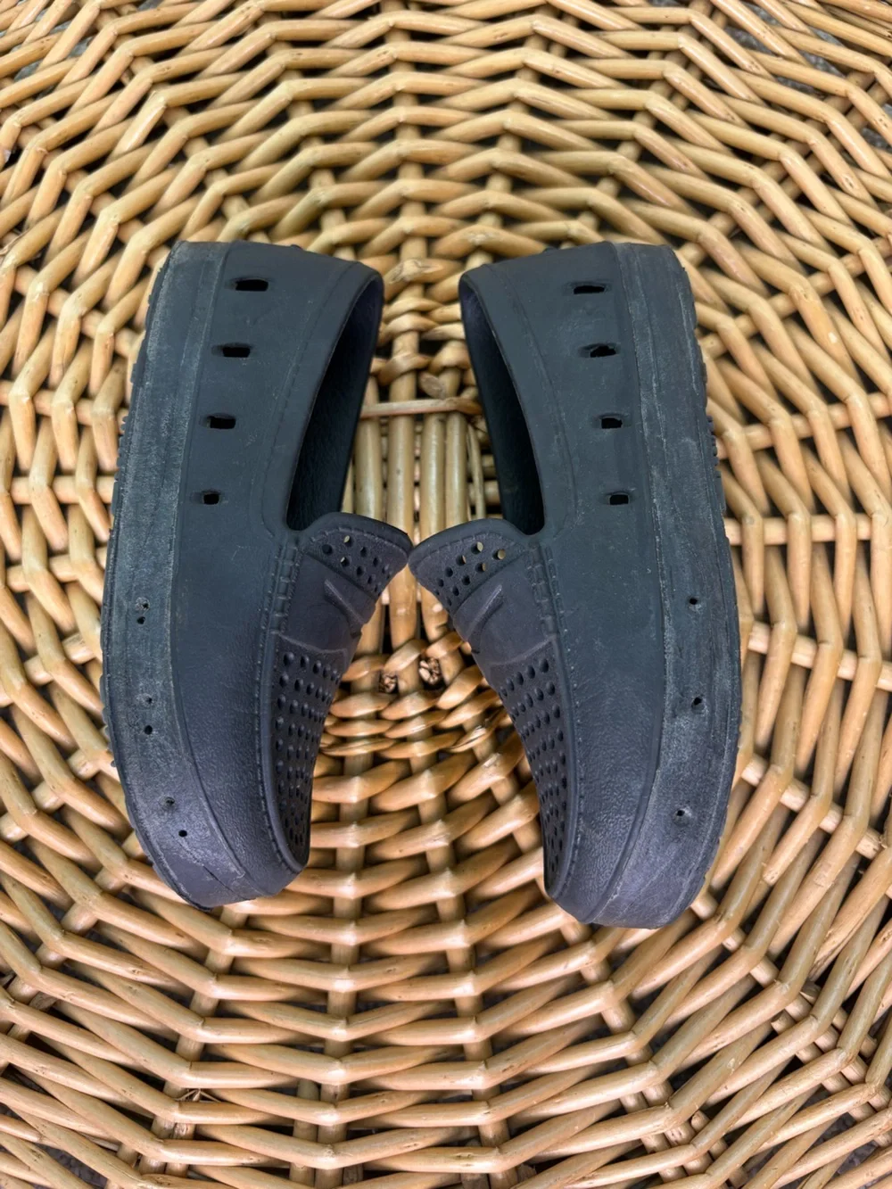 Floafers Black Prodigy Kid's Waterproof Perforated Loafers Size 10